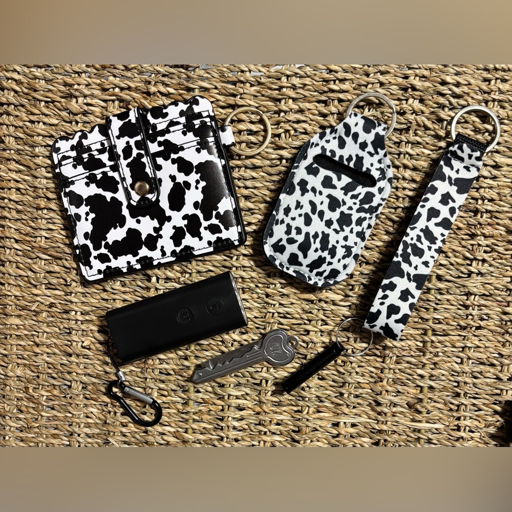 6 Piece Cow Print Self Defense Key Chain